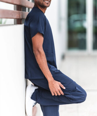 Factory custom figs scrub setsHigh quality factory custom figs scrub sets for women, medical uniforms with OEM logo embroidery and professional hospital scrub supply.